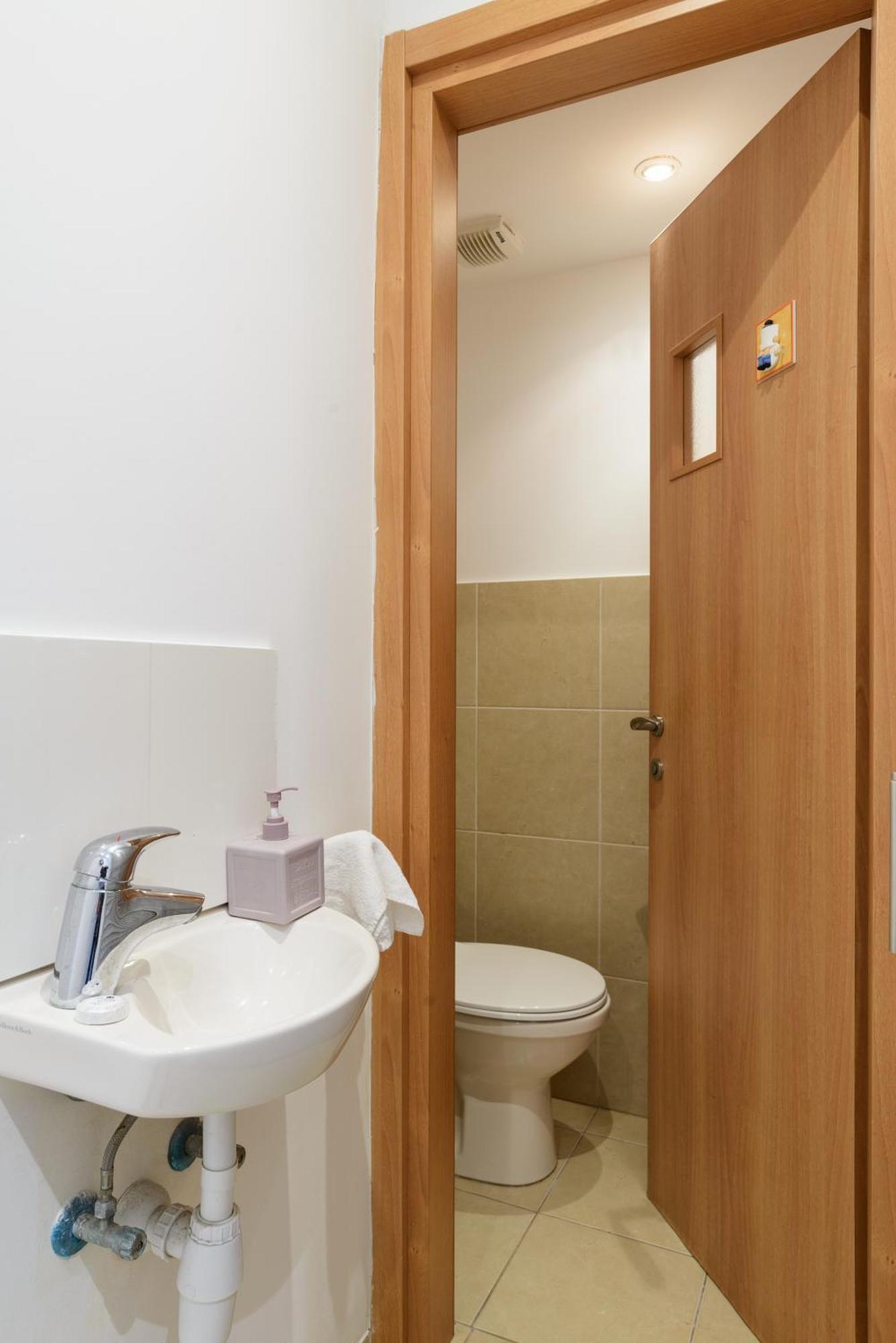 Cosy 1Br Near Beach By Feelhome 텔아비브 외부 사진